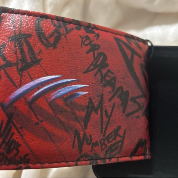 A Nightmare on Elm street Freddy Krueger  horror wallet w/collectors tin case - Picture 4 of 9